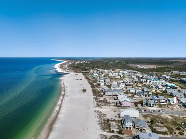 108 37th St #D, Mexico Beach, FL 32456
