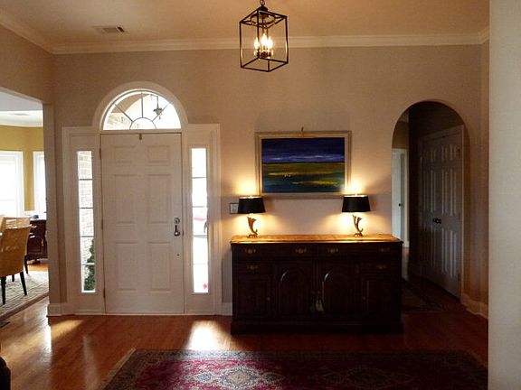 5th image of 164 Silver Meadow Ct