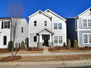 620 Lyndon Station Dr, Pineville, NC 28134
