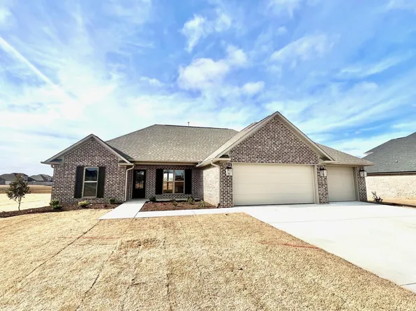 238 Nightshade Dr, Medina, TN 38355