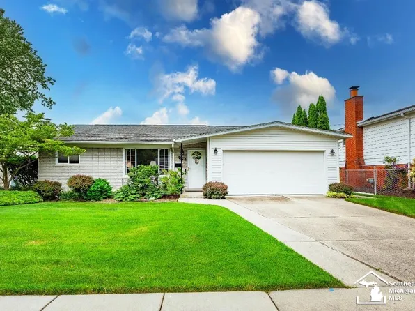 36225 Meadowbrook St, Livonia, MI 48154