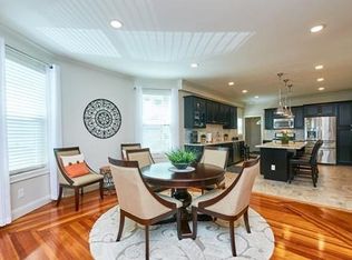 60 Floyd St #1, Winthrop, MA 02152