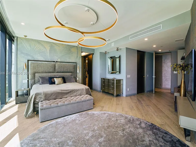 18555 Collins Ave #2201 — Photo 12