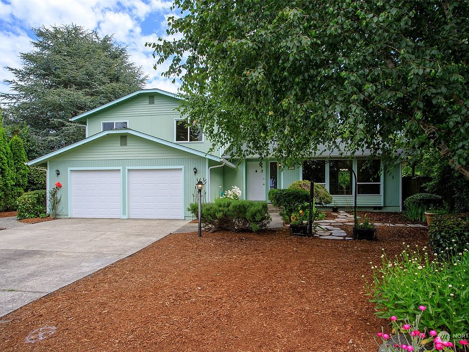 1st image of 9907 74th Street SW