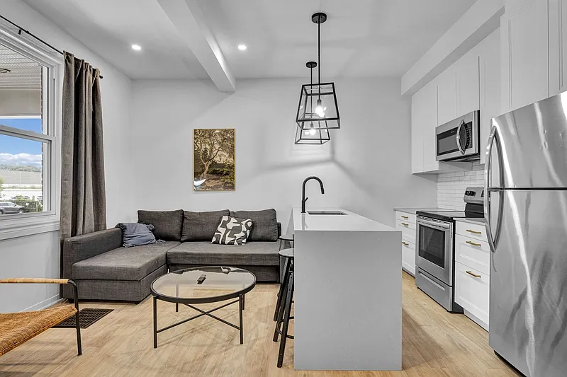 1 bed, 1.0 bath, 600 sqft, $1,950 — Photo 3