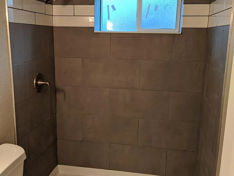Full sized shower
