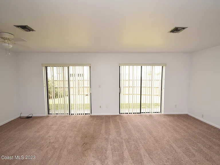 658 Atlantic Dr — Photo 34