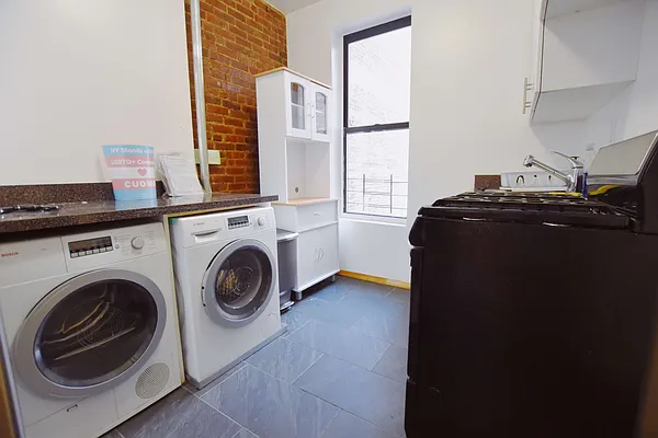 Rented by Bold New York | media 3