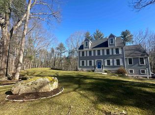 2 Razorbill Cir, Durham, NH 03824