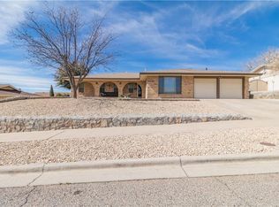 10720 Vista Lomas Dr, El Paso, TX 79935