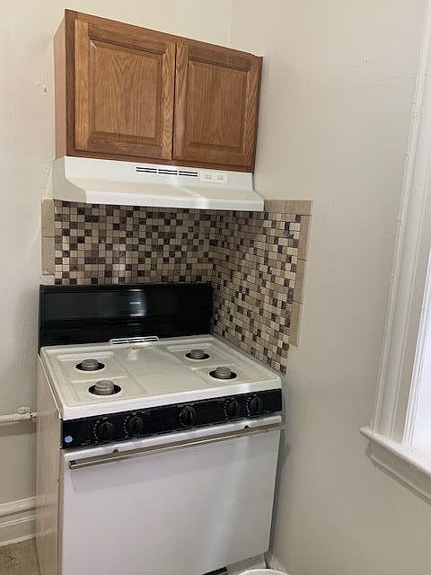 1st image of 9016 171st St APT 3C