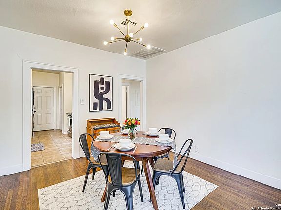 5th image of 1543 W ELSMERE PL