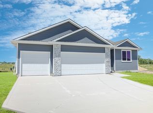 Hoover II Plan, The Grove Landing, Ankeny, IA 50023