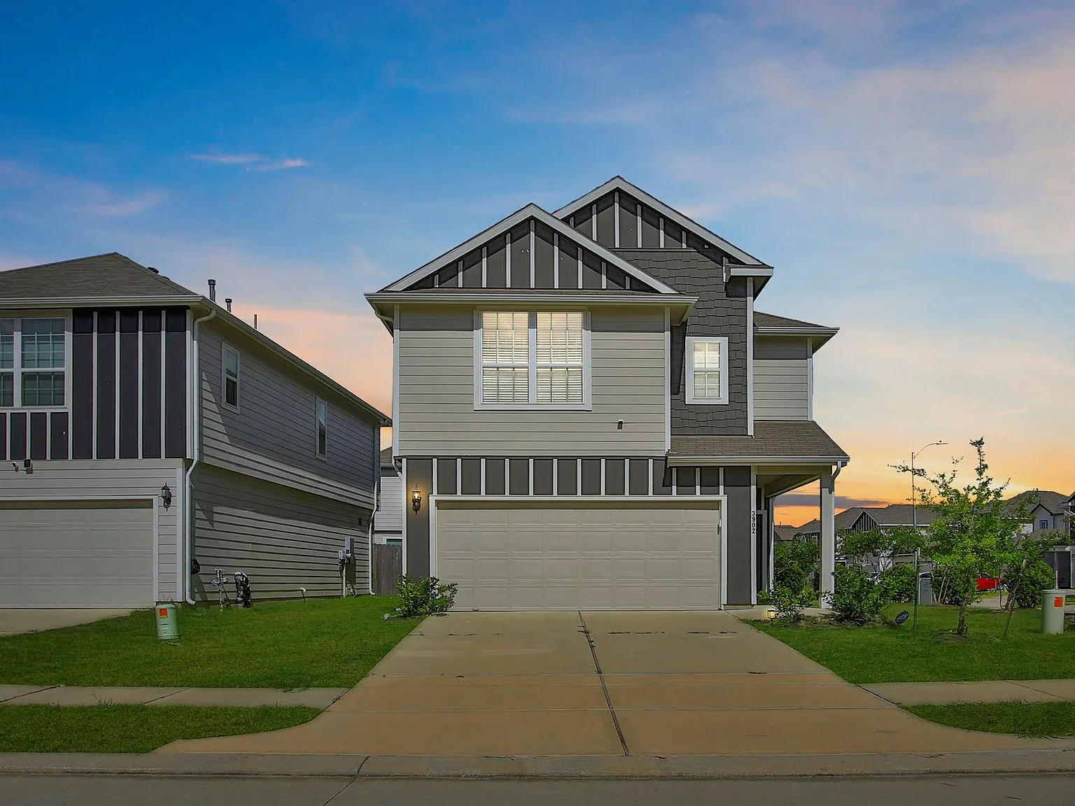 3 bed, 2.5 bath, 1843 sqft, $2,200 — Photo 1