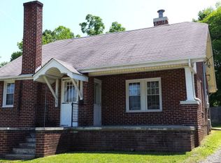 565 N Bridge St, Eden, NC 27288