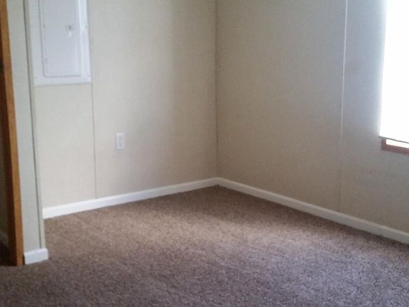 3rd image of 1508 9th St Lot 32