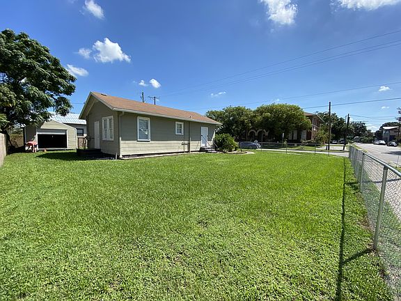 4th image of 2804 N 17th St #1