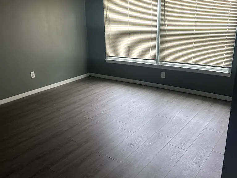 12008 Cloverlawn St — Photo 14