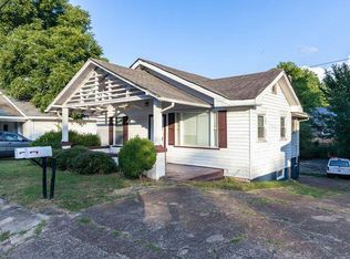 624 E Irvine Ave #A, Florence, AL 35630