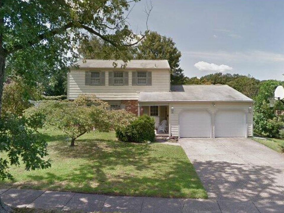 1st image of 10 Bull Run Rd