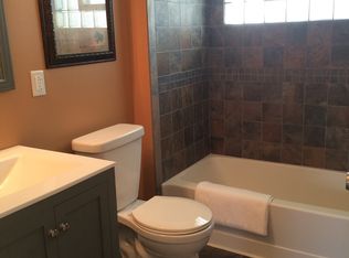 16 Beachwood Dr, Cumberland, RI 02864