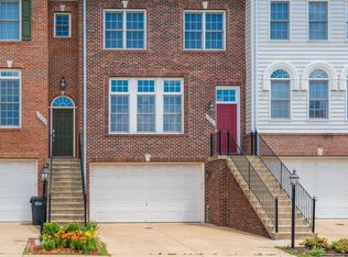 6884 Witton Cir, Gainesville, VA 20155