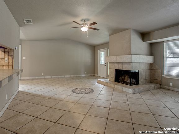 5th image of 5411 Vista Trl