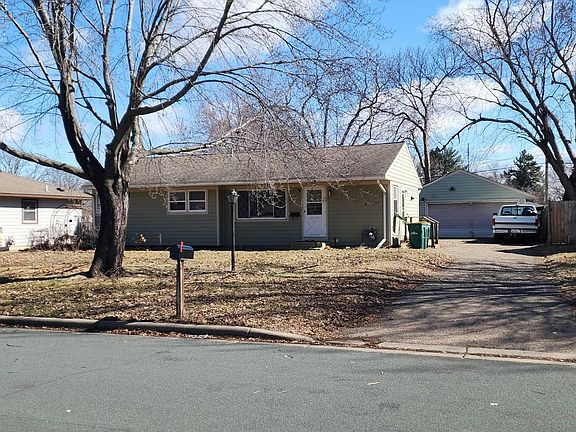 2nd image of 8533 Elliot Ave S