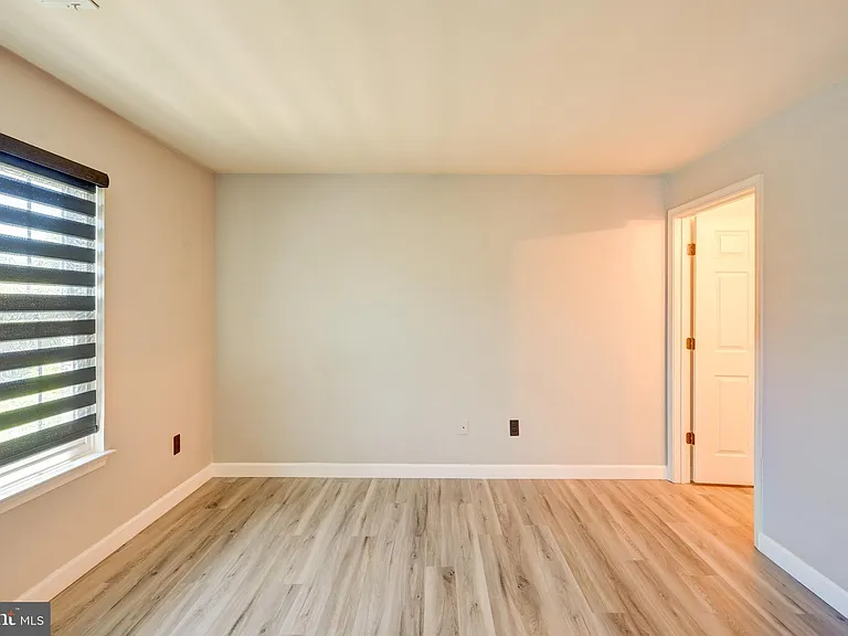 8905 Stone Creek Pl #102 — Photo 17