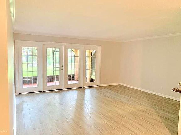 4th image of 6551 La Mirada Dr W Unit 5