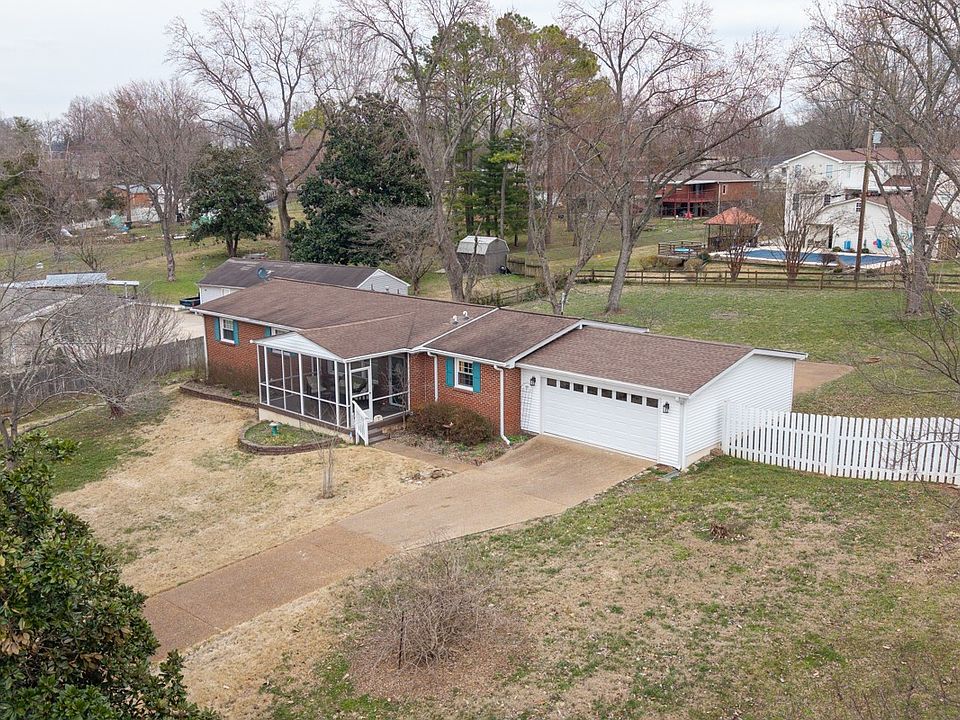 1st image of 2707 Donna Hill Dr