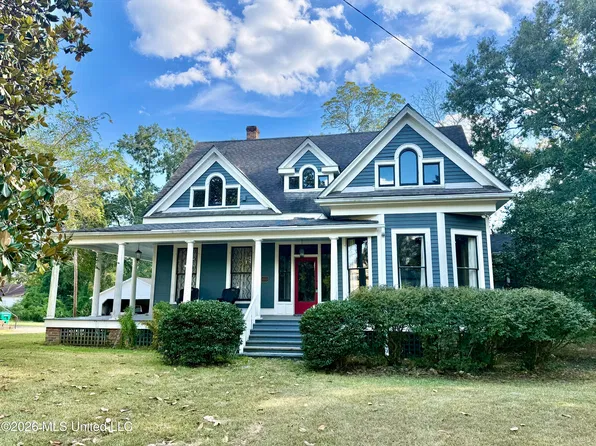 209 Downing St, Hazlehurst, MS 39083