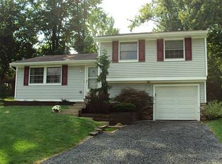 2530 Hunting Ridge Trl, Bridgeville, PA 15017