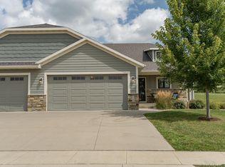 2459 Hadley Hills Dr NE, Rochester, MN 55906
