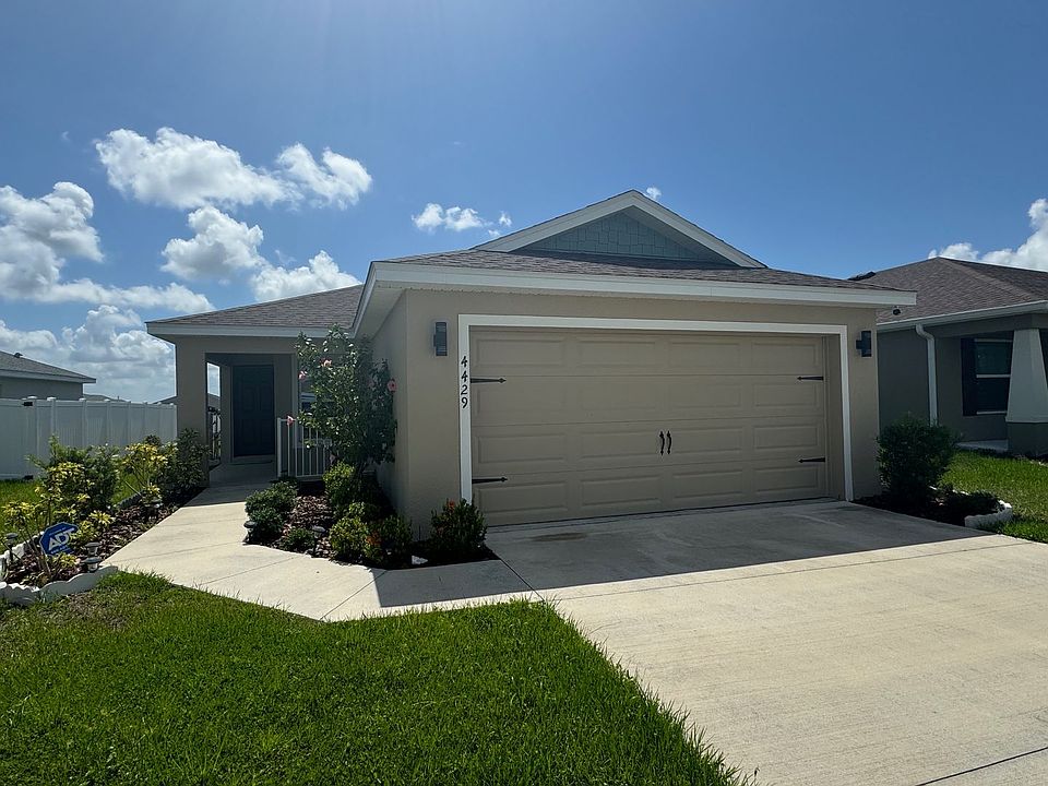 1st image of 4429 Hummingbird Ln