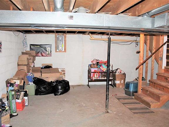 4th image of 1433 Old Squire Ln