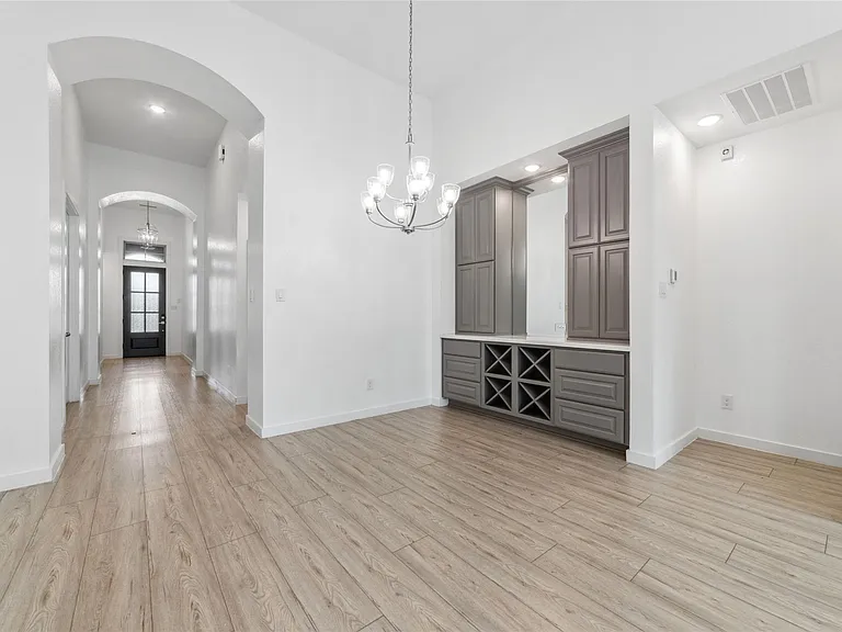 7315 Camden Crestwood Way — Photo 6