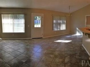 7397 Chimney Pines Dr, Pensacola, FL 32526