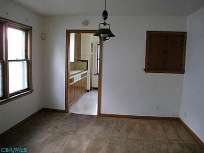 3rd image of 1423 23rd Ave