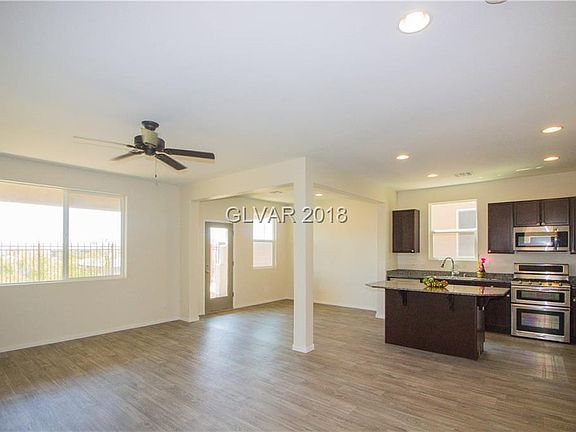 2nd image of 7632 Houston Peak St