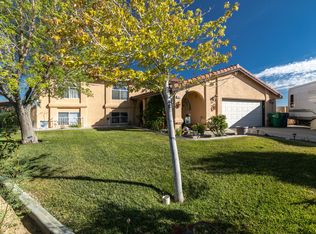 10672 Dolphin Ct, California City, CA 93505