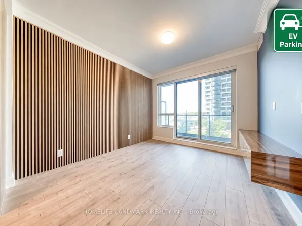 8 Water Walk Dr #308, Markham, ON L3R 6L4