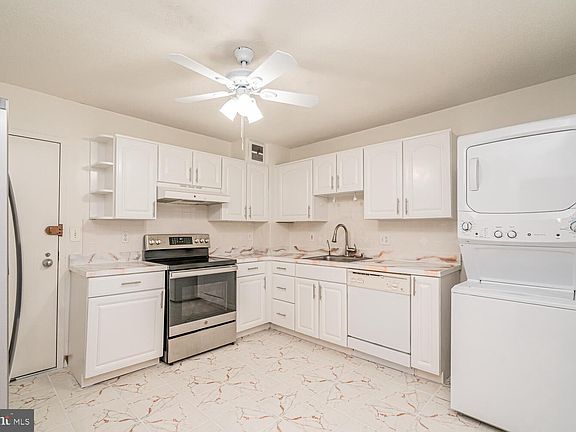 4th image of 8380 Greensboro Dr APT 301