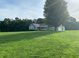 12951 Prospect Ln, Neosho, MO 64850