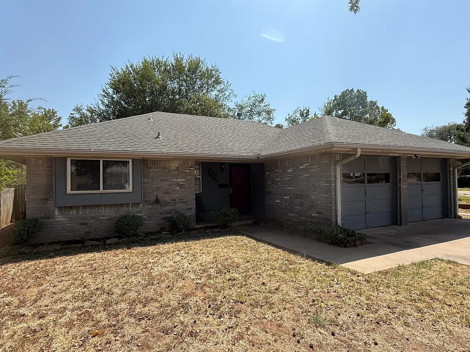 3 bed, 1.5 bath, 1072 sqft, $1,400 — Photo 2