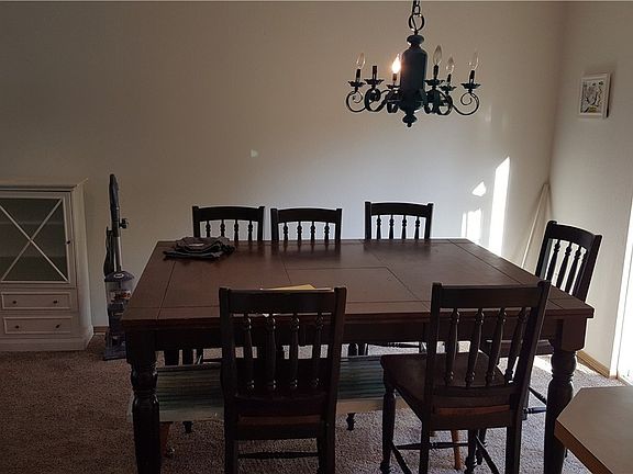 4th image of 7318 46th Pl NE
