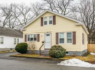 85 Puffer St, Lowell, MA 01851