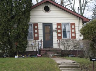 1306 Broadway Ave, Owosso, MI 48867