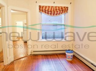 73 Phillips St, Boston, MA 02114