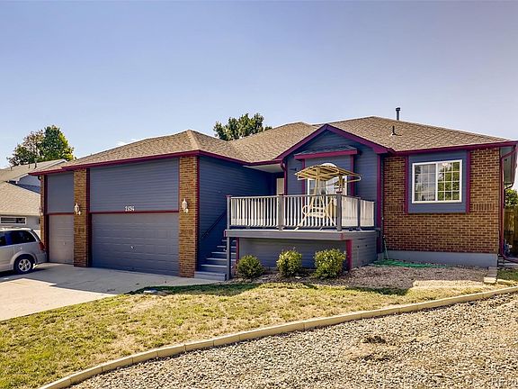 2nd image of 2694 Meadow Ln